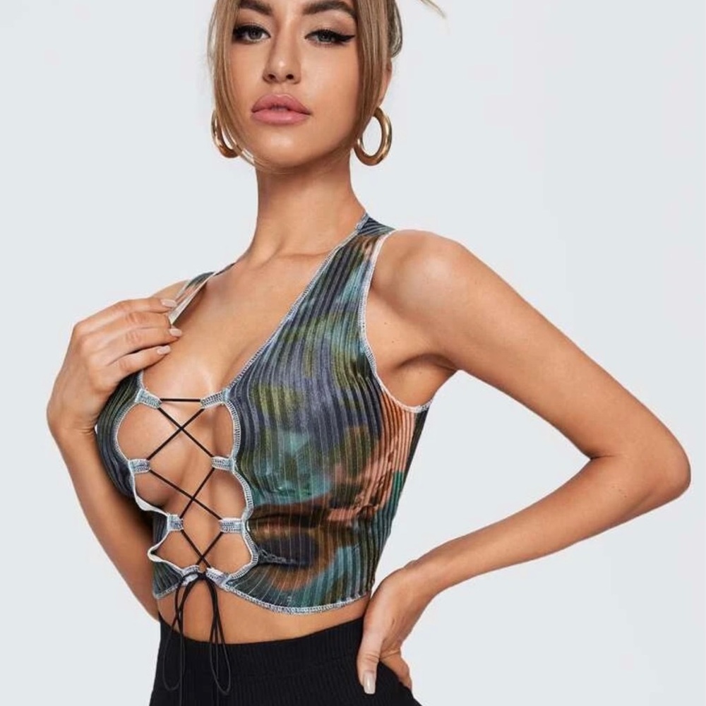 Lace up top